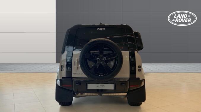 Land Rover Defender 3.0 D350 X-Dynamic HSE 90 3dr Auto Diesel Estate - Image 6